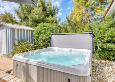 JACUZZI CANADA