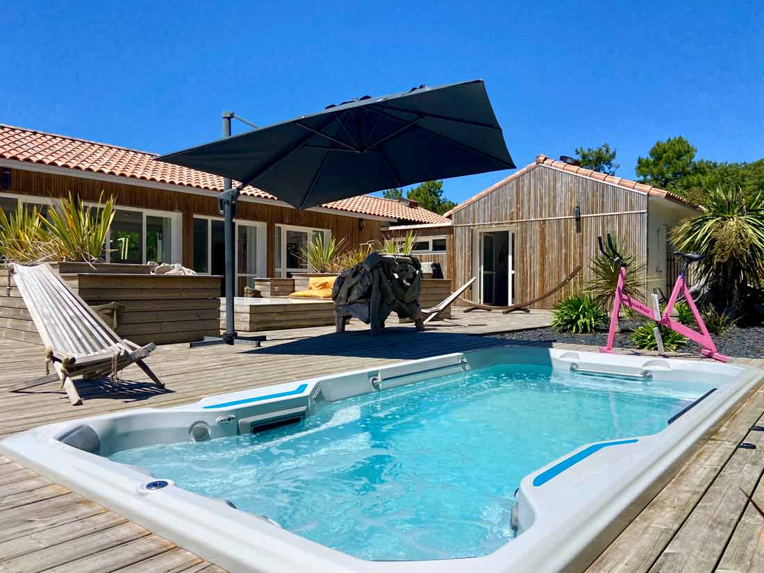 villa santa teresa location vacances jacuzzi vendee domaine le shewood