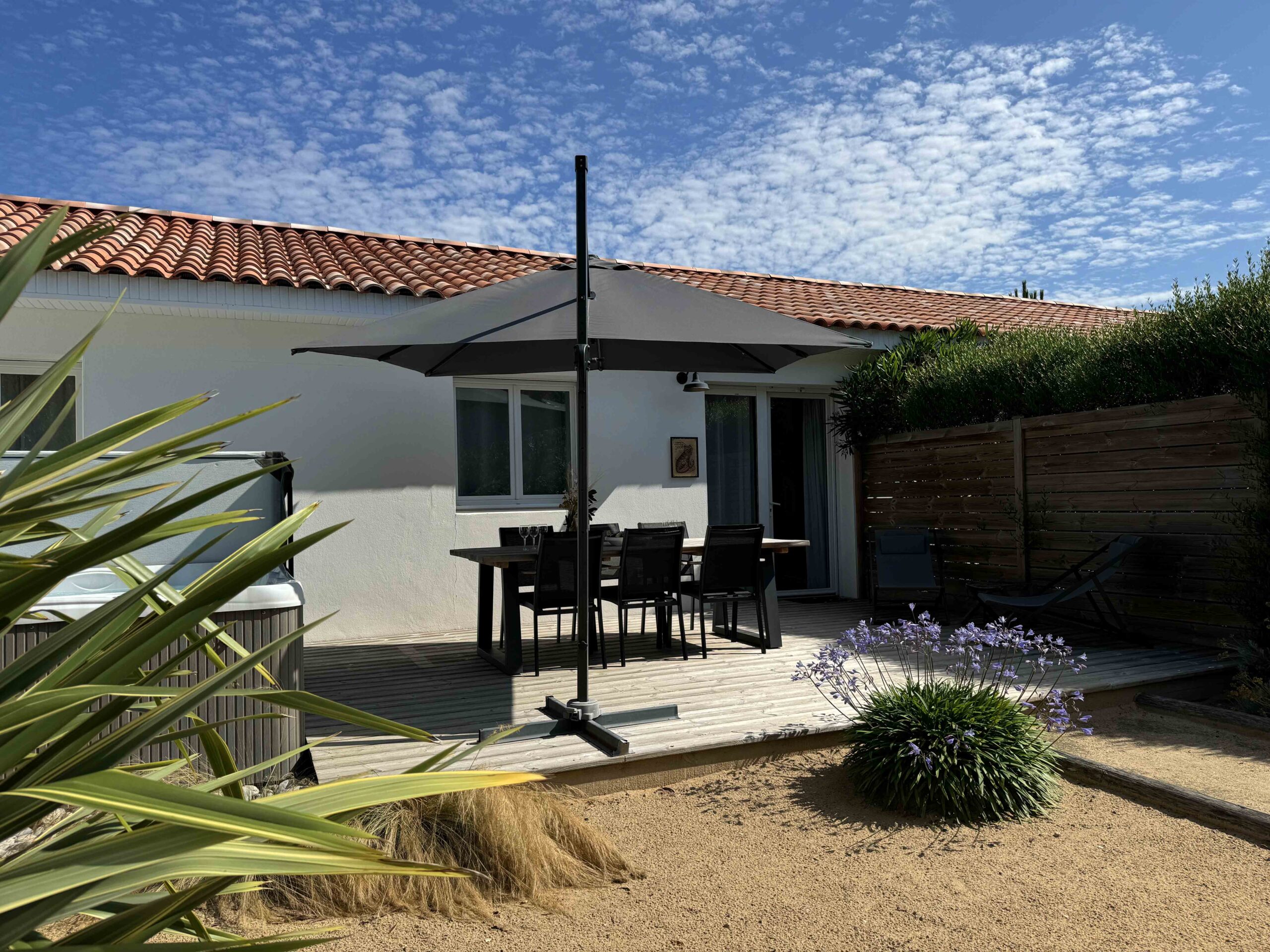 villa-coree-exterieur-domaine-le-sherwood villa-coree-exterieur-domaine-le-sherwood
