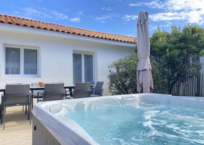 villa-tanzanie-10-personnes-spa-domaine-le-sherwood