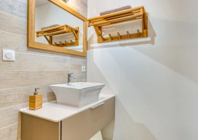 salle de bain villa tanzanie pour un séjour entre amis ou en famille