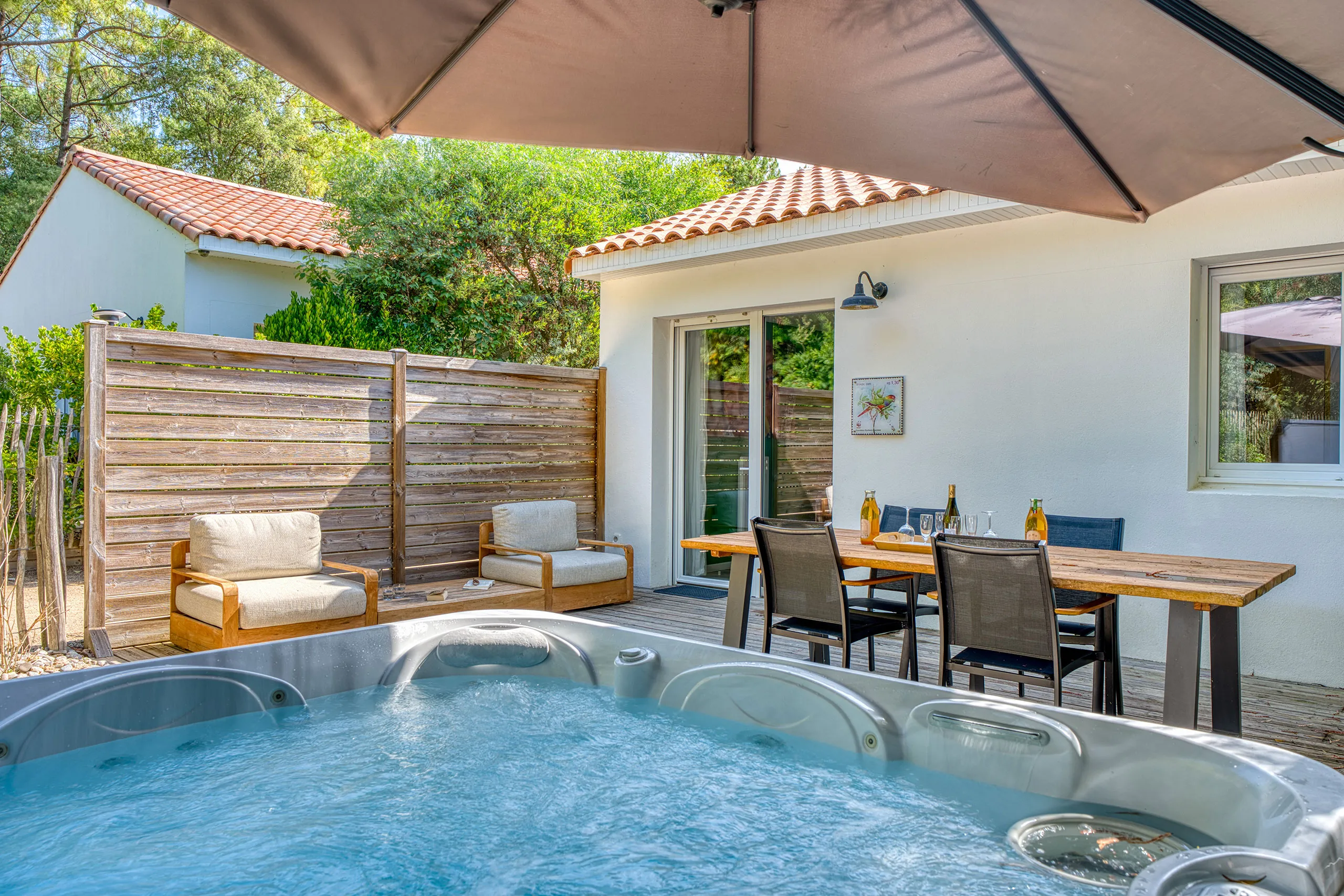 Spa privatif villa brésil au domaine le Sherwood pour un séjour en famille ou entre amis
